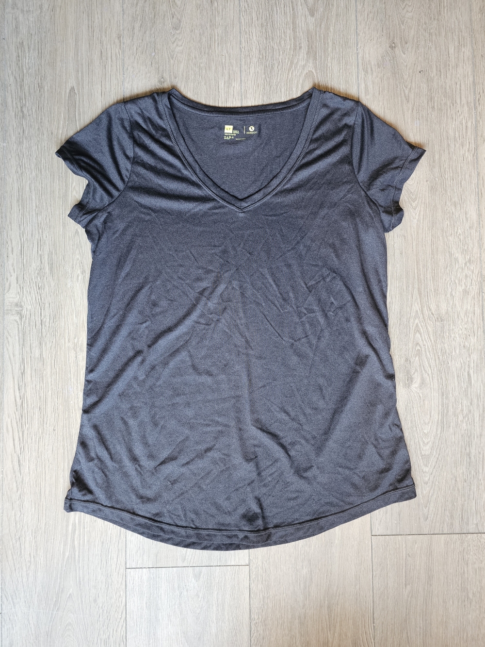 Xersion Charcoal V-Neck Short Sleeve Tee